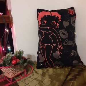 Handmade Pillow Bettie Boop & Gift